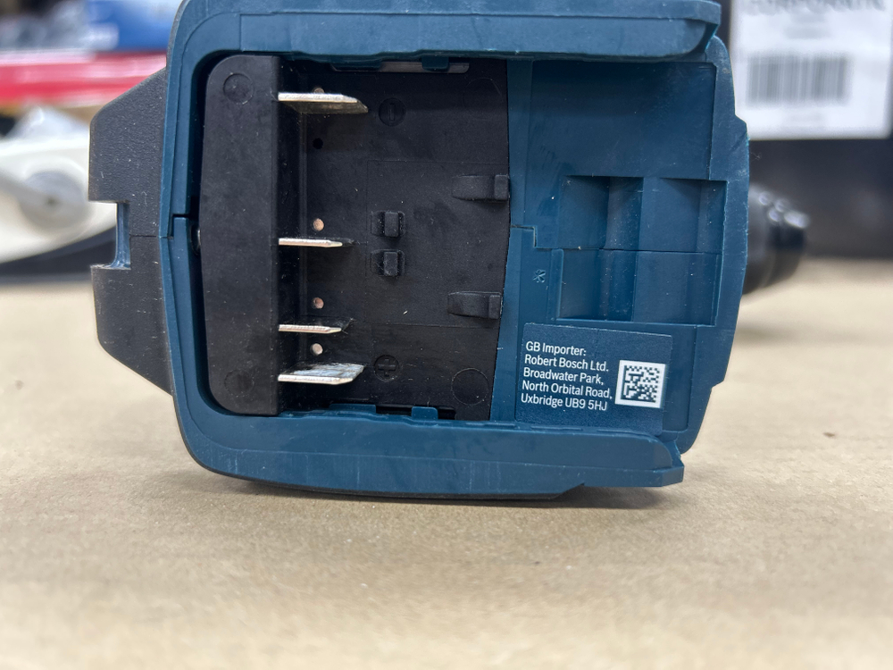 보쉬 GSR18V-110C 베어툴 무선 충전 드릴드라이버 미사용 새상품--1