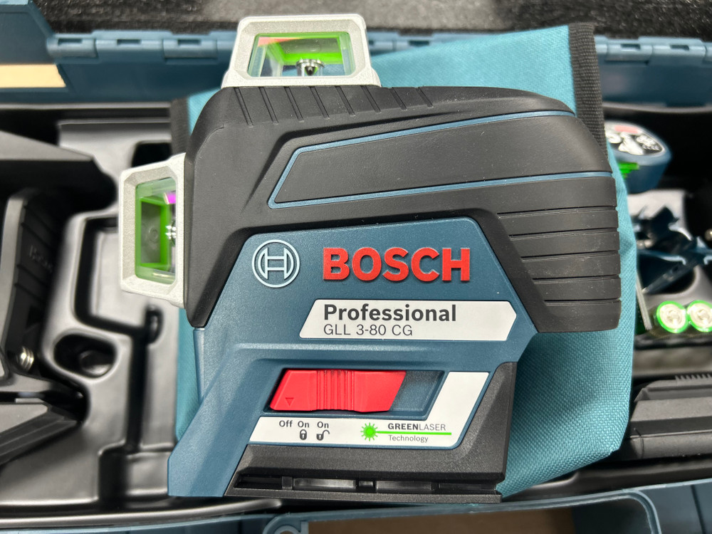 보쉬 GLL 3-80CG + BM 1 레이저 라인기 세트 개봉 새상품--4
