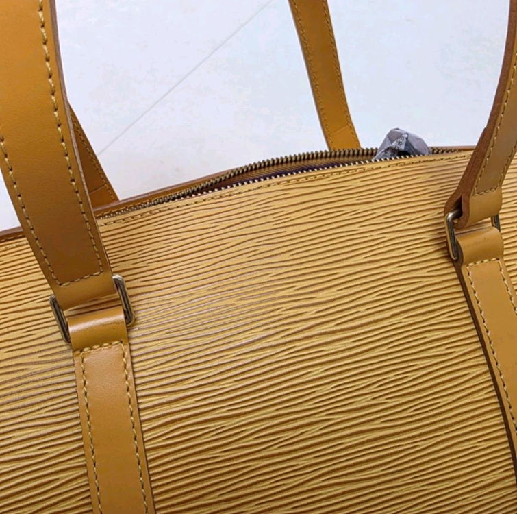 루이비통 에삐 빠삐용 set 이미지