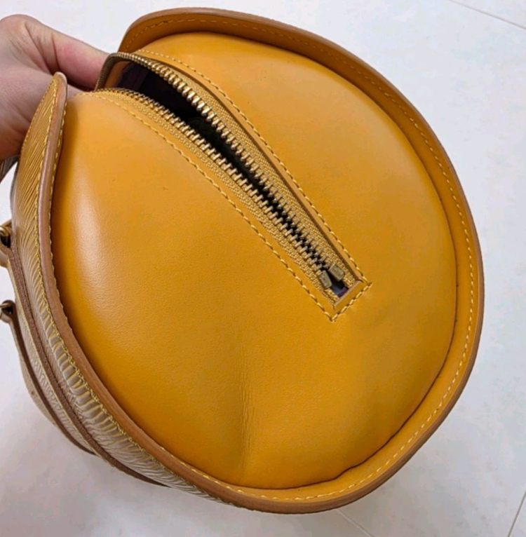 루이비통 에삐 빠삐용 set 이미지