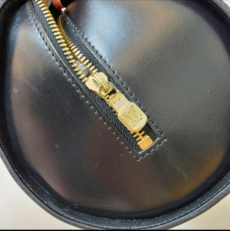 루이비통 에삐 빠삐용 set 이미지