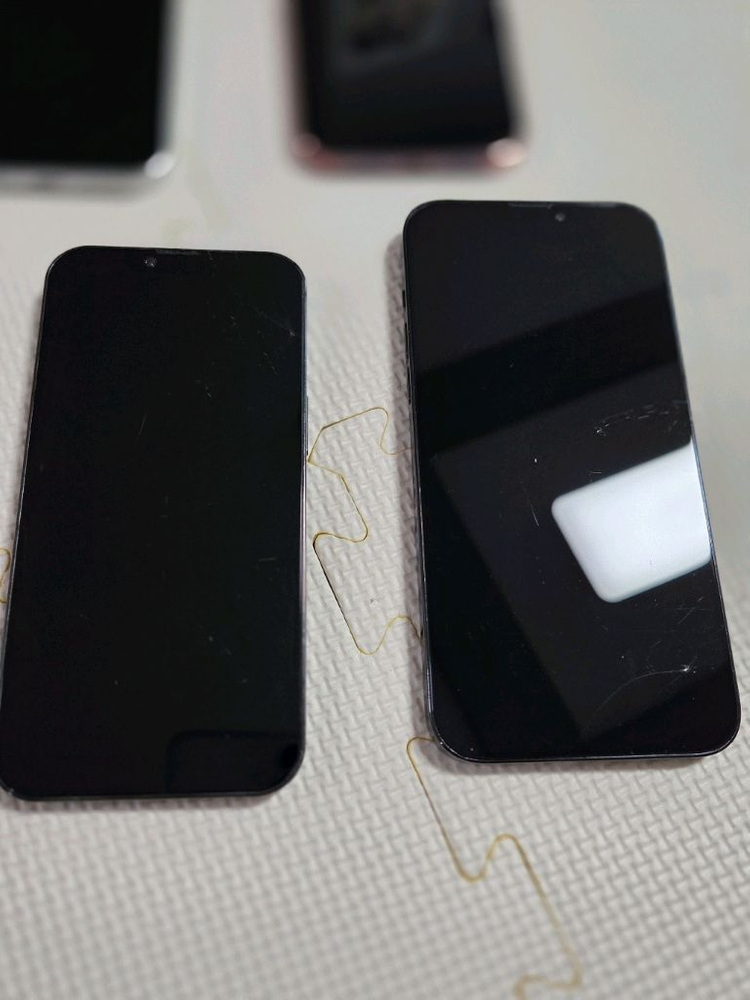 아이폰 목업폰 목각폰(모형)4개일괄--2