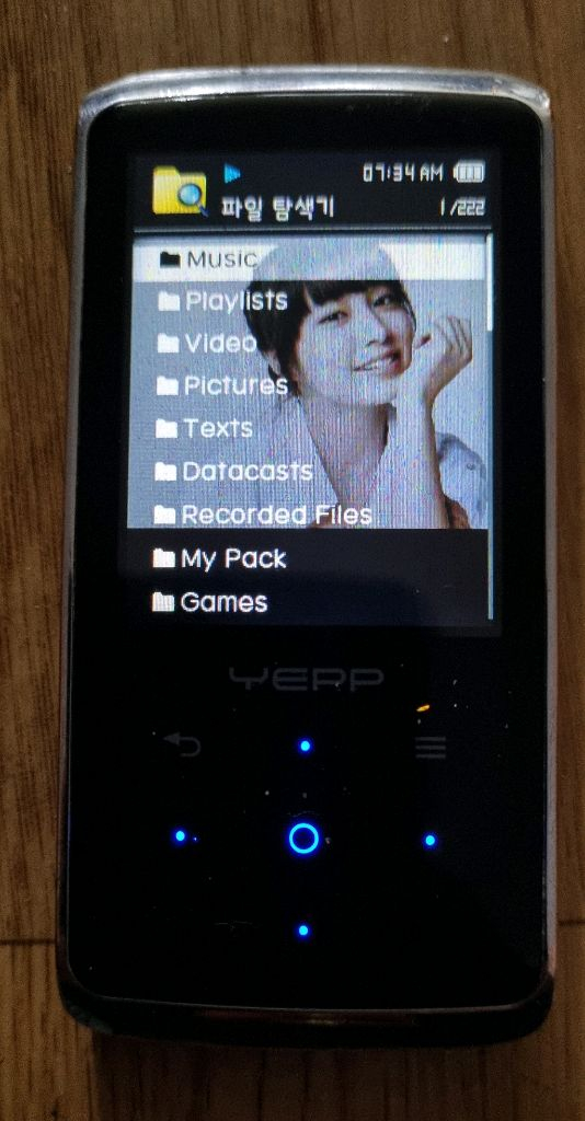 (양/입) 삼성 YEPP YP-Q2 MP3플레이어/이어폰/충전기 일괄판매 이미지