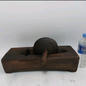 옛날 약연. 약재빻는 기구 - 골동품. 민속품. 소품용. 이미지