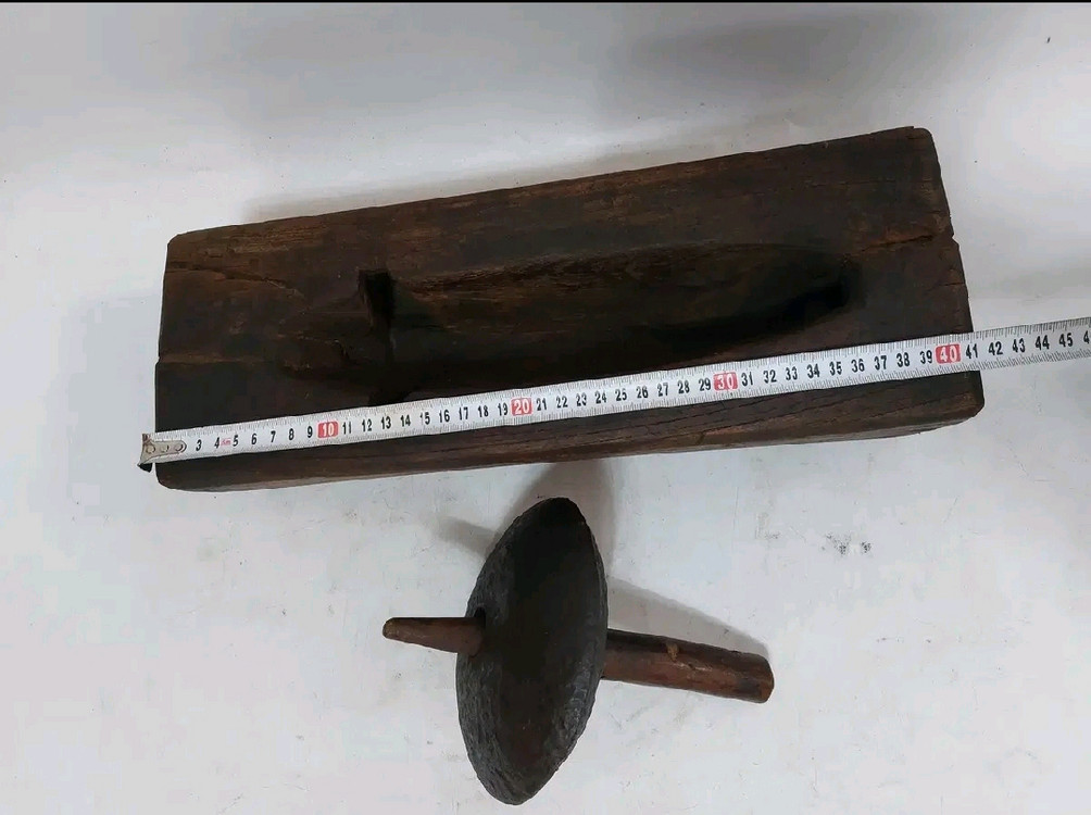 옛날 약연. 약재빻는 기구 - 골동품. 민속품. 소품용. 이미지