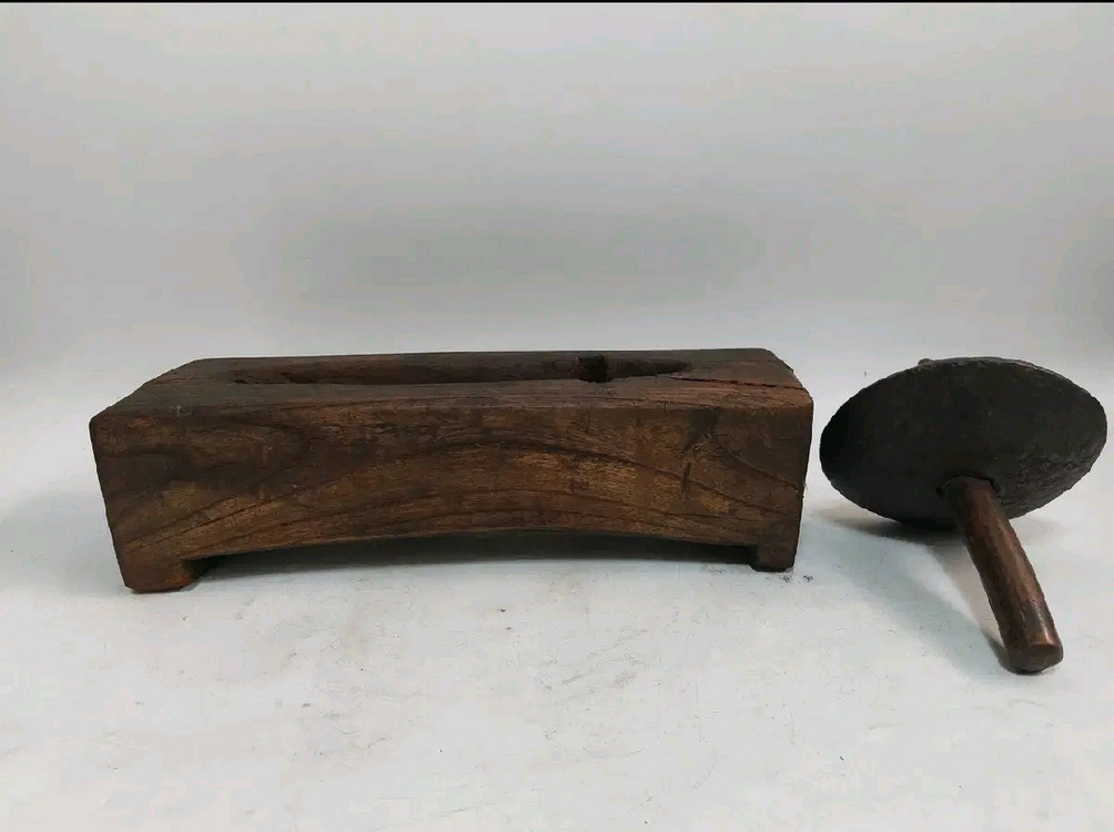 옛날 약연. 약재빻는 기구 - 골동품. 민속품. 소품용. 이미지