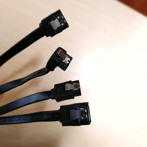 컴퓨터 사타 케이블