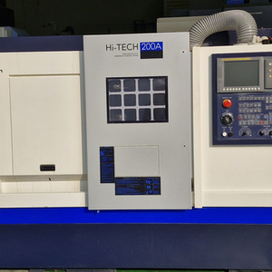 Hi-Tech 200A 8" CNC 선반