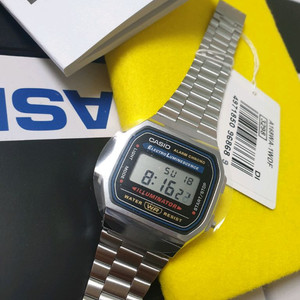 카시오 시계 A168WA-1W 새상품 땡처리 빈티지 사각 메탈 전자시계