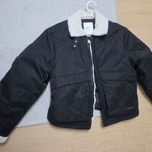 코드그라피 헤비보아 플리스 무톤자켓패딩 남녀공용 s사이즈 팝니다 이미지