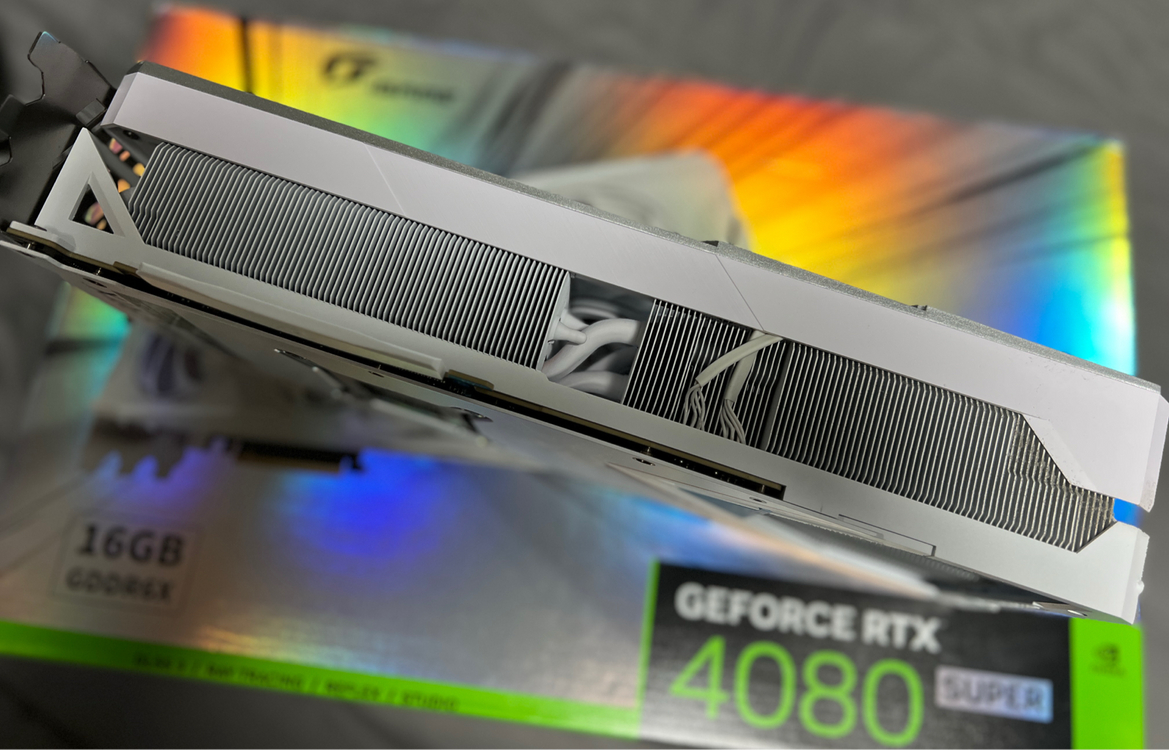 (판매/교환) COLORFUL RTX 4080 SUPER Vulcan White 4080s 불칸 화이트--7