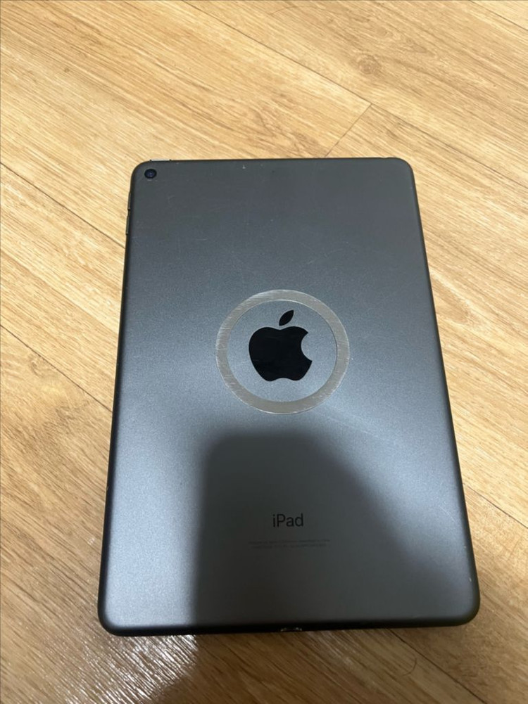 아이패드 미니5 5세대 wifi 256G 팝니다.--1
