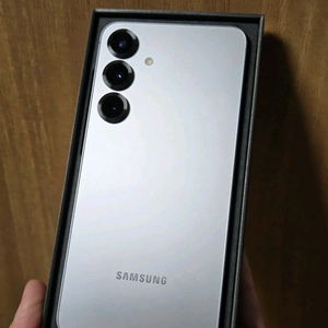 갤럭시 S25 플러스 512GB 자급제 실버쉐도우