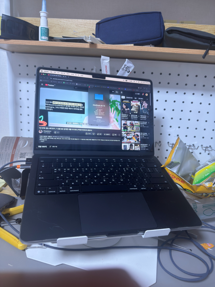 맥북에어 13인치M4 24GB/512GB--0