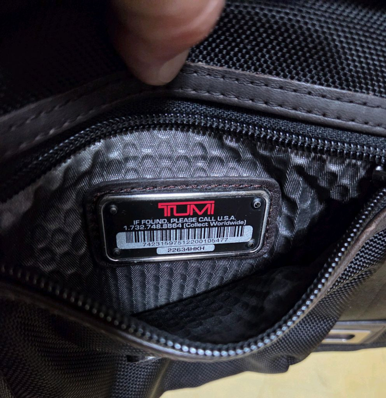 투미 정품 핑크니 플랩 브리프케이스--9