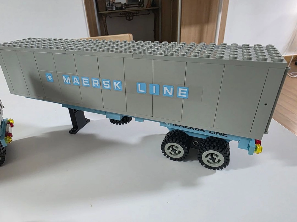 레고 1552 (Maersk 트럭) 이미지