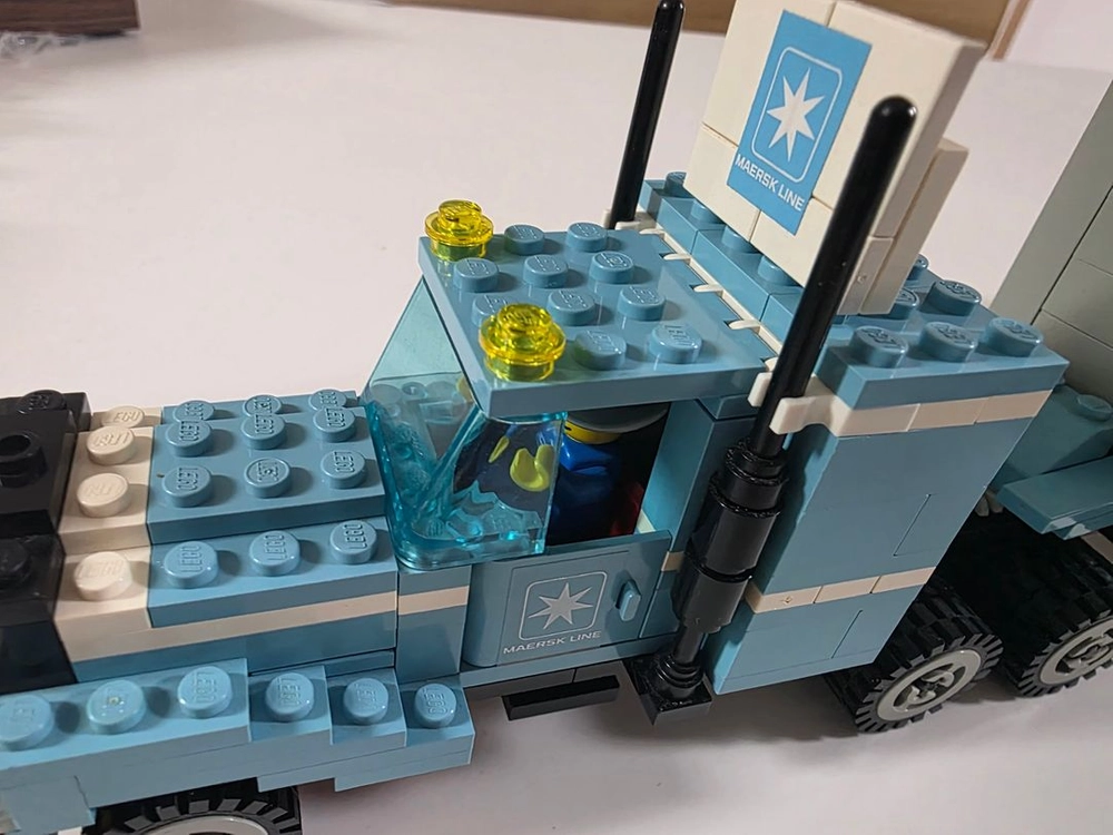 레고 1552 (Maersk 트럭) 이미지