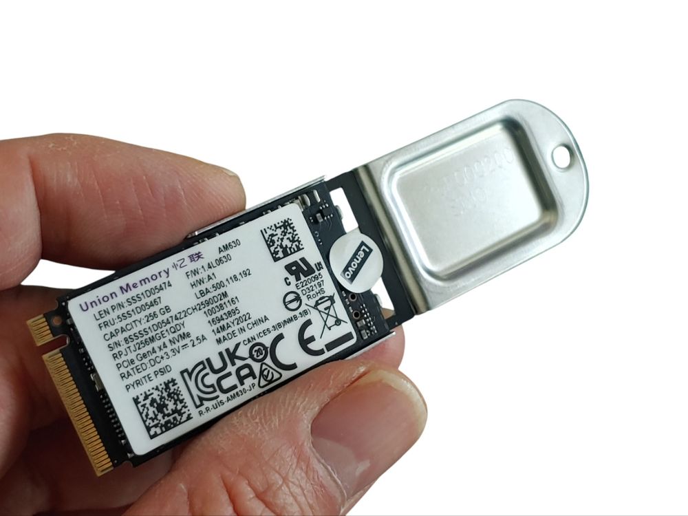 유니온메모리 AM630 M.2 2242 NVMe 256GB SSD Gen4--5