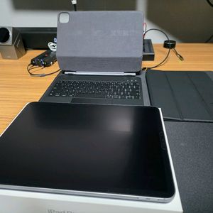 아이패드 프로11 M2 256 셀룰러 판매 / 갤럭시탭 교환 가능