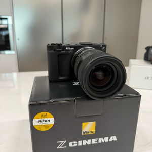 니콘 ZR민트급 풀 박스 판매