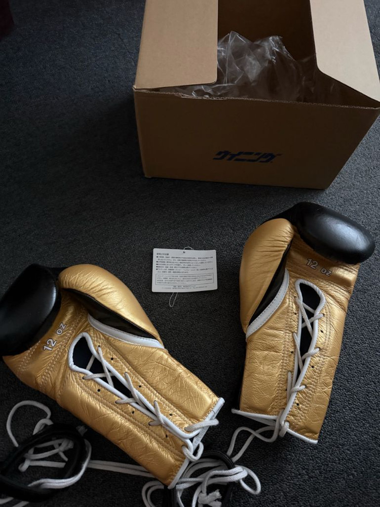 위닝 커스컴 글러브12온스 이미지