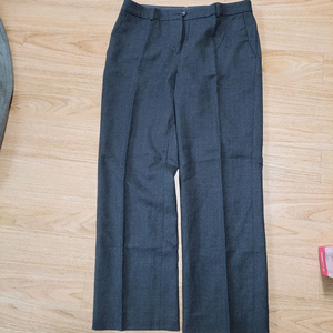 비꼴리끄 여성 정장바지