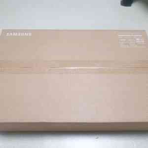 삼성 24인치모니터 미개봉 새상품 판매합니다.