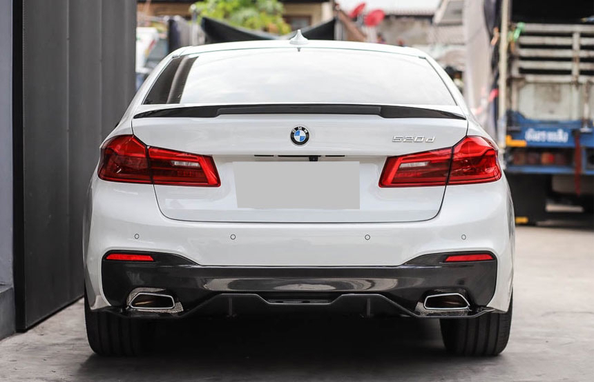 BMW 5시리즈 G30 스포일러 블랙 카본 M5 F90--7