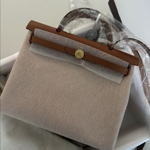 에르메스 에르백31 에크류 베쥬 금장