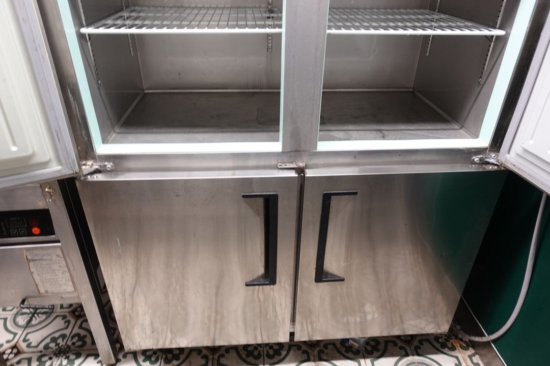 업소용 45박스 4도어 키스템 수직형 직냉식 냉동 냉장고 kis-kd45hrf 이미지