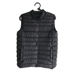 라코스테 경량 패딩 조끼