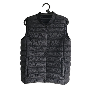 라코스테 경량 패딩 조끼