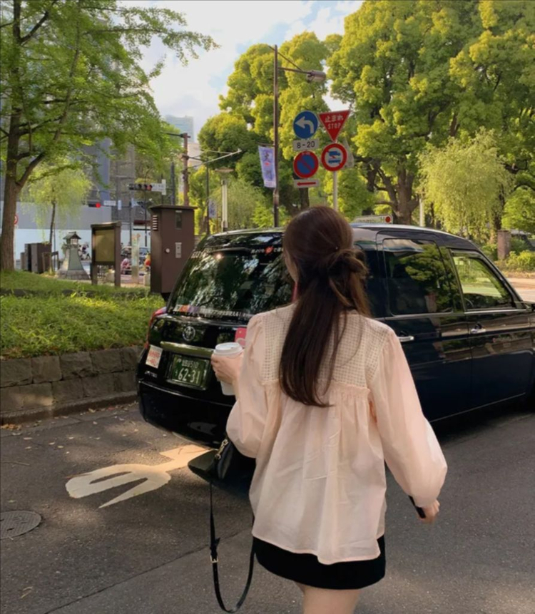 레이스 블라우스 아이보리 이미지