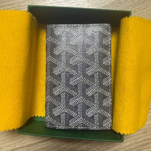 고야드 생피에르 카드지갑