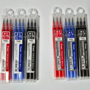 파이롯트 프릭션 단색 볼펜 리필심