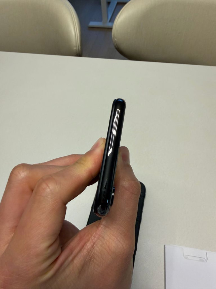 아이폰xs 256 미국 카메라 무음 풀박스 상태 너무좋음--6