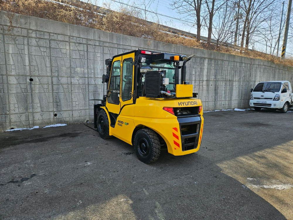 중고지게차 현대 포렉스 40D-9F 디젤 4톤 지게차 (풀프리마스트, 인버터푸쉬, 사이드쉬프트, 후방, 냉난방,--3