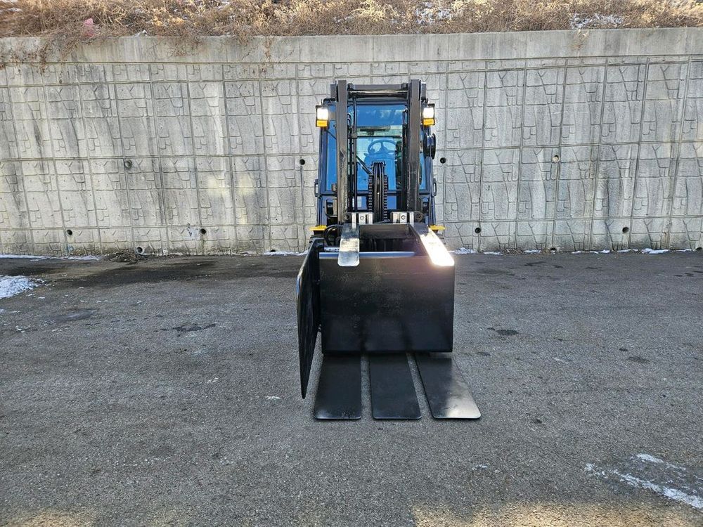 중고지게차 현대 포렉스 40D-9F 디젤 4톤 지게차 (풀프리마스트, 인버터푸쉬, 사이드쉬프트, 후방, 냉난방,--5