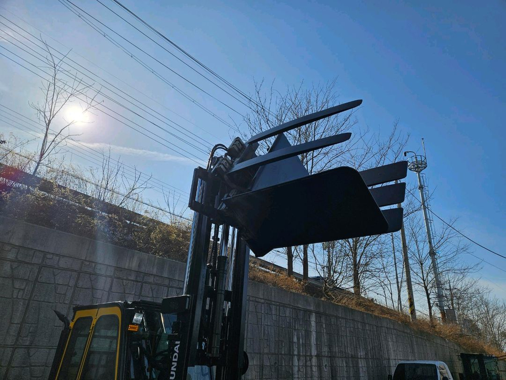 중고지게차 현대 포렉스 40D-9F 디젤 4톤 지게차 (풀프리마스트, 인버터푸쉬, 사이드쉬프트, 후방, 냉난방,--7