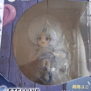 스텔라이브 아야츠노 유니 피규어 미개봉