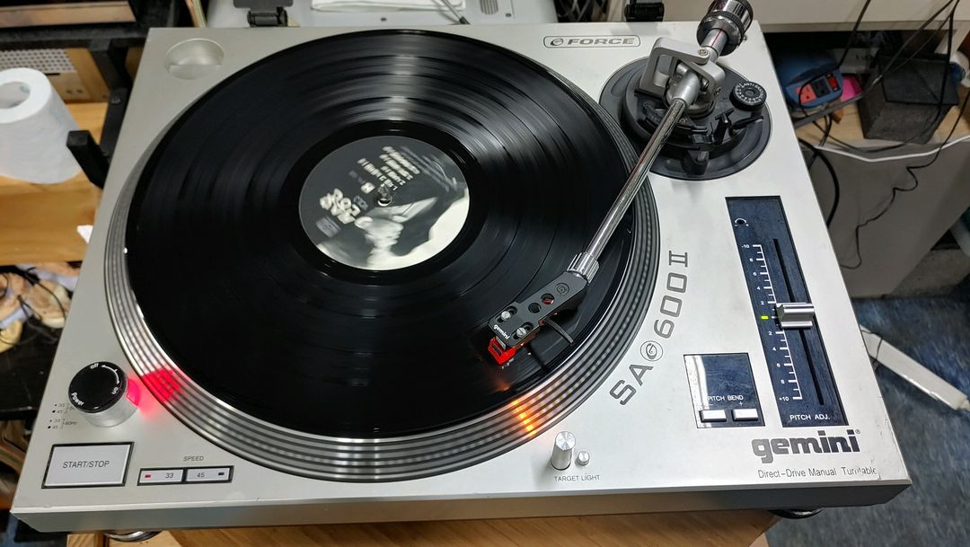 제미니 SA600II 턴테이블 이미지
