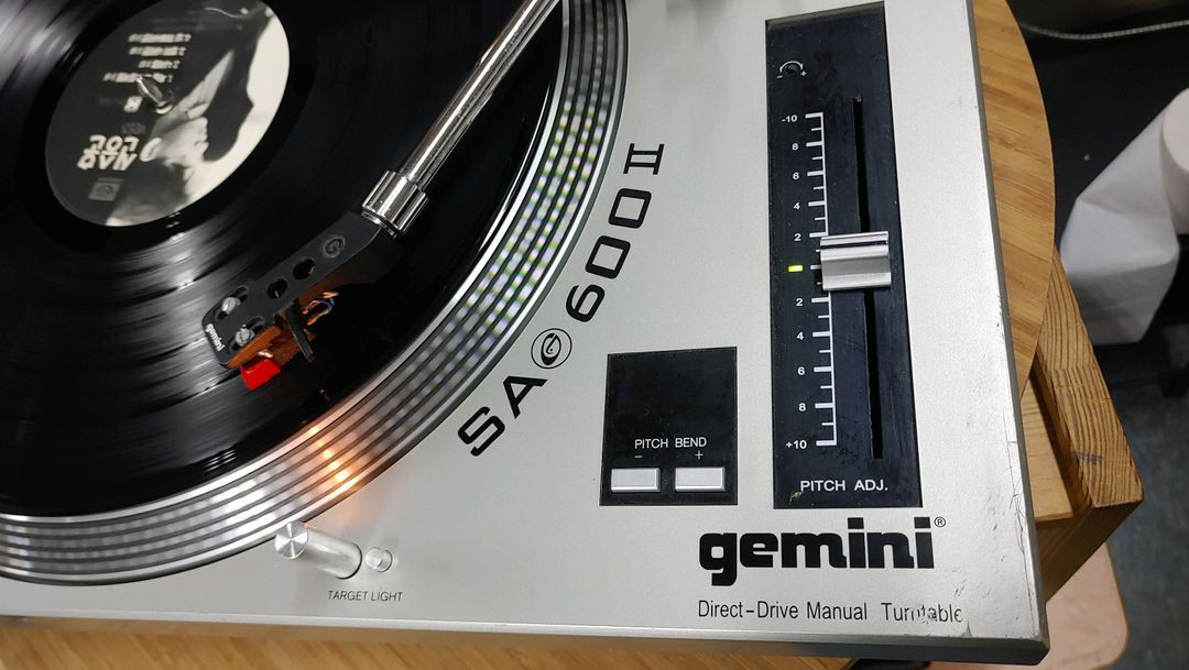 제미니 SA600II 턴테이블 이미지