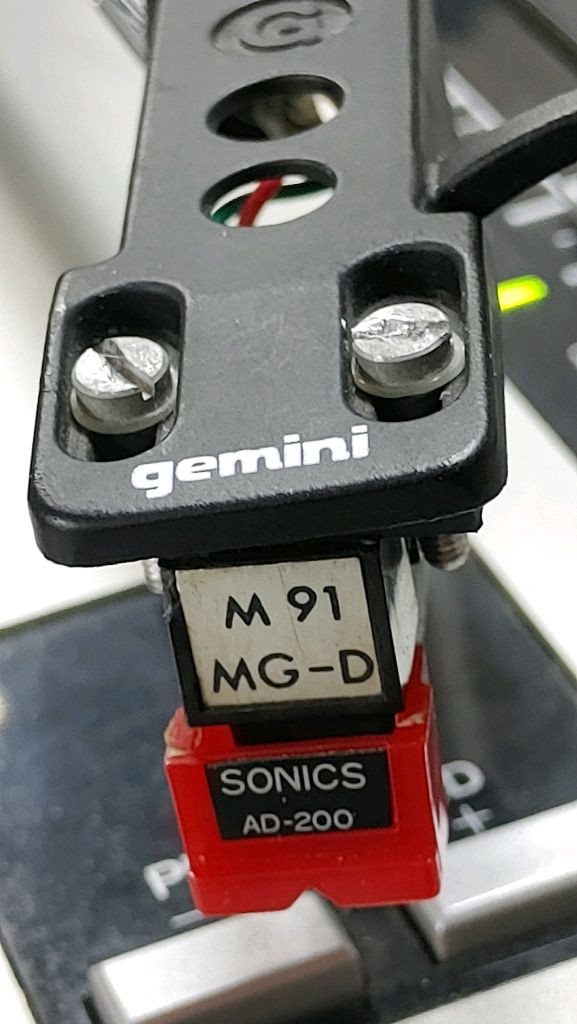 제미니 SA600II 턴테이블 이미지