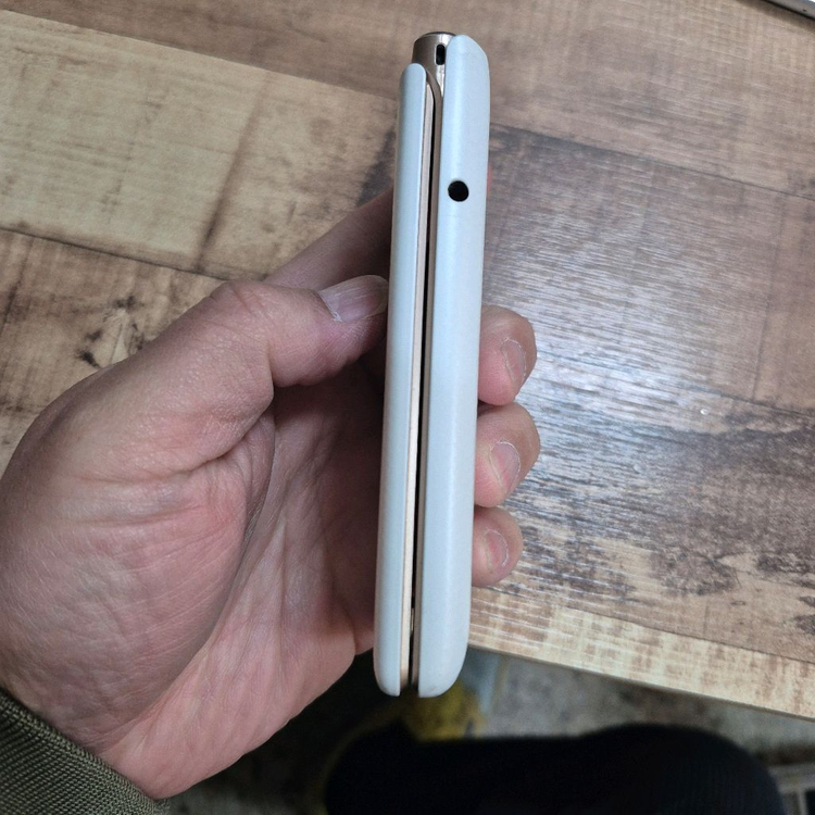 LG스마트폴더폰--3