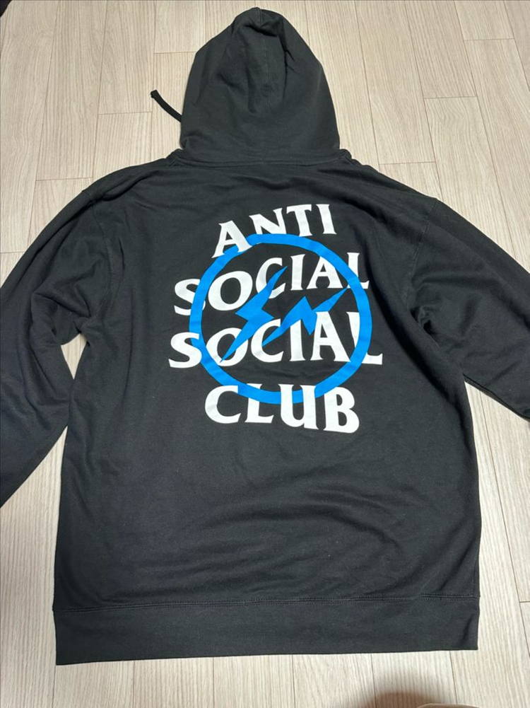 (L) 안티소셜소셜클럽 x 프라그먼트 후드 블루--1