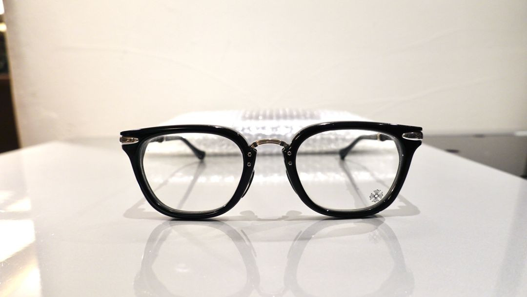 크롬하츠 타이탄슬러버 블랙/실버 안경 이미지