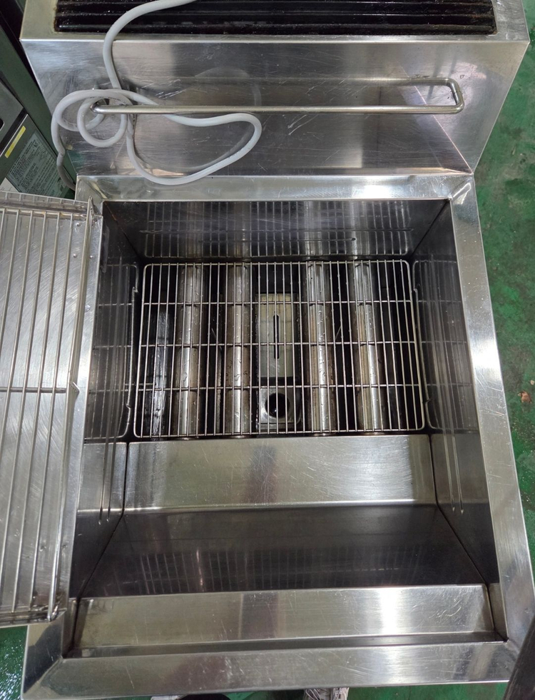 23년식 - 린나이 업소용 튀김기 228G--2