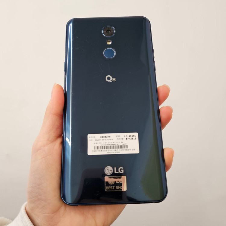 LG Q8 / S급 / 1-56--0