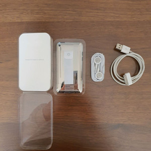 [새제품]아이팟터치 4세대 <32gb_블랙>