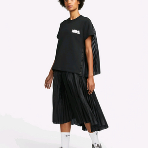 새상품) NIKE x SACAI 나이키 x 사카이 콜라보 한정판 플리츠 스커트